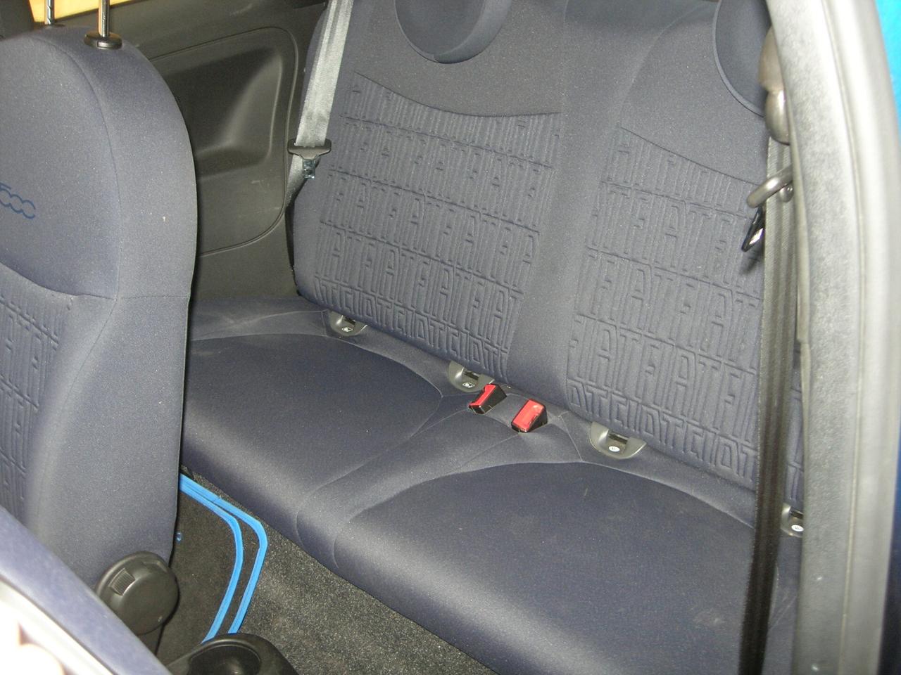 Fiat 500 1.0 Hybrid Red