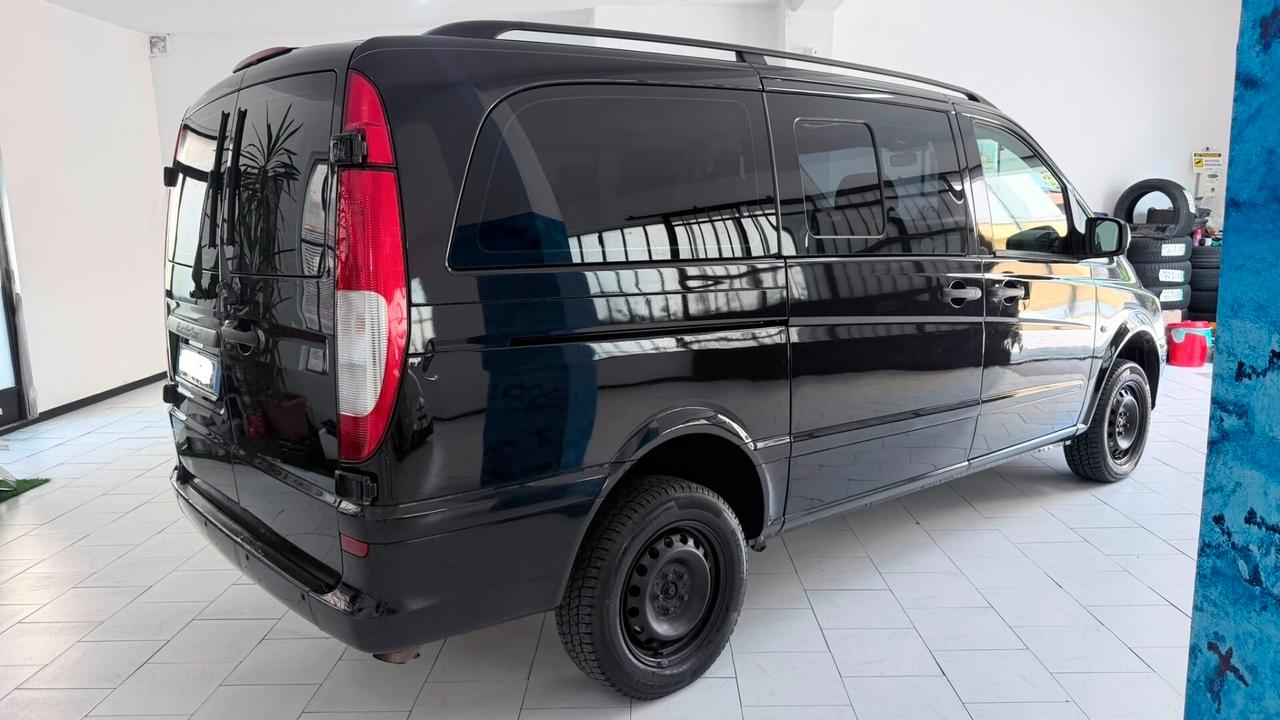 Mercede Vito 2.2 CDI Vetrato 5 posti 4x4 GANCIO TRAINO