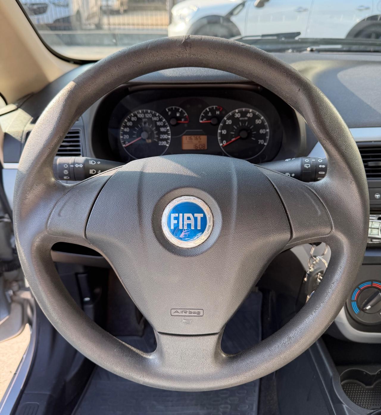 Fiat Grande Punto 1.2 5 porte- Neopatentati-Garanzia