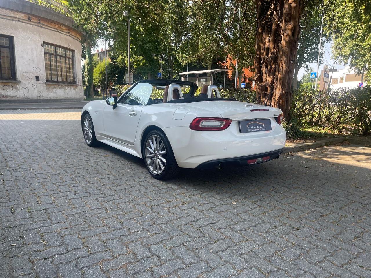 Fiat 124 Spider Lusso 1.4 Multiair Turbo #6089