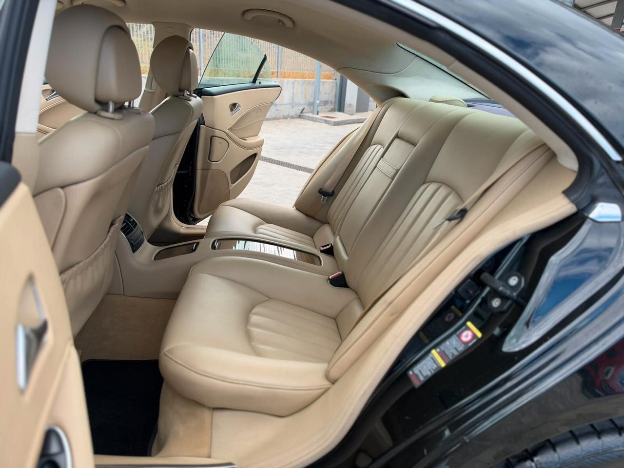 MERCEDES CLS 350 GRAND EDITION 225CV