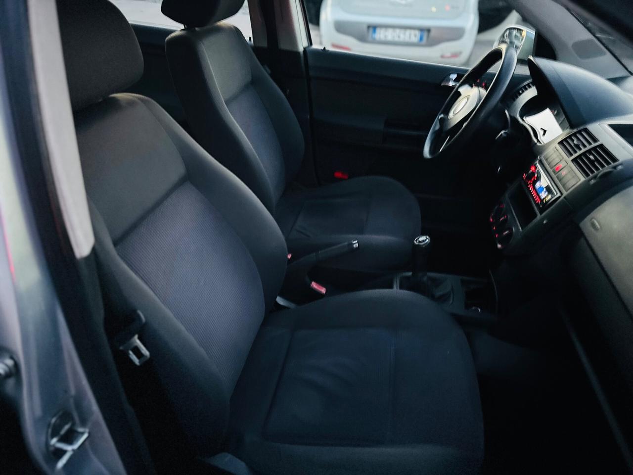 Volkswagen Polo 1.2/64CV 12V 5p. Trendline