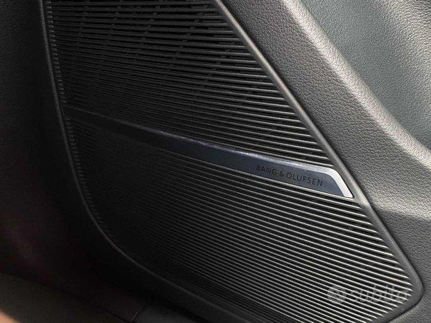 AUDI Q8 50 TDI 286 CV quattro S-line + Matrix +