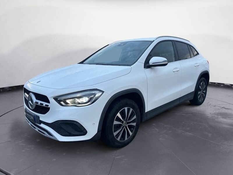 Mercedes-Benz GLA GLA-H247 2020 180 d Sport auto