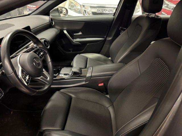 MERCEDES-BENZ A 180 d Automatic Sport