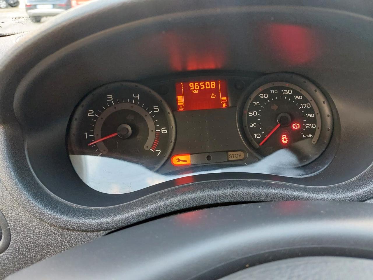 Renault Clio Storia 1.2 16V 5 porte Dynamique