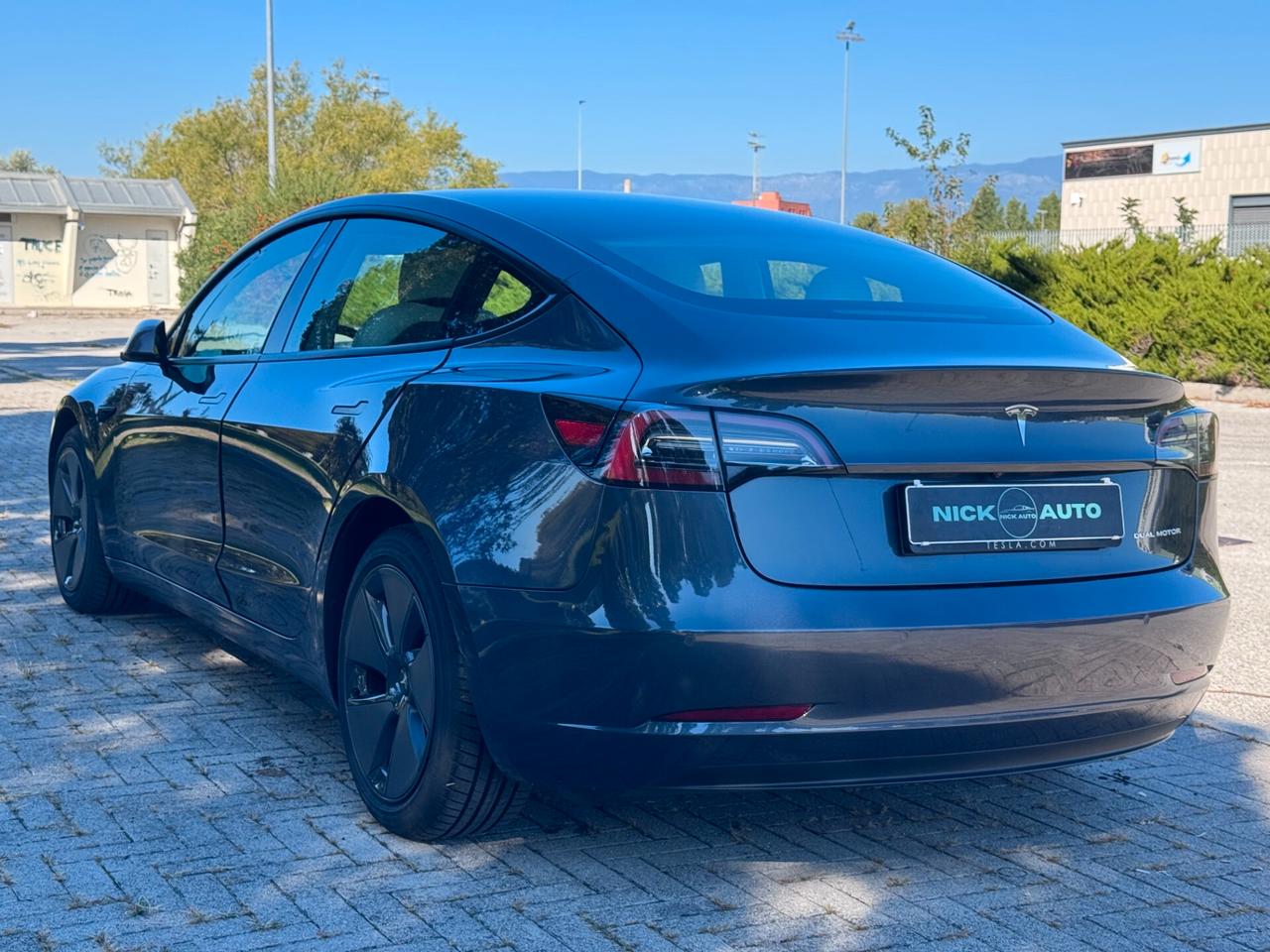 Tesla Model 3 Long Range Dual Motor AWD