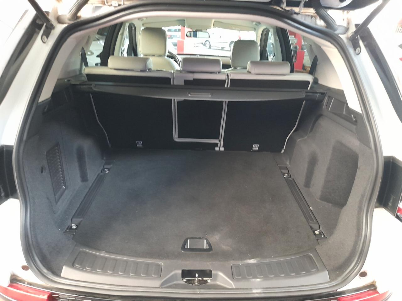 Land Rover Discovery Sport 2.0 TD4 150 CV HSE Luxury