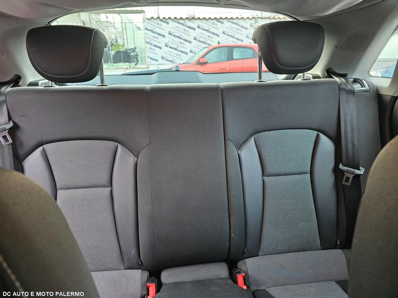 Audi A1 SPB 1.6 TDI S-tronic 90CV.Atomatic.a.2012