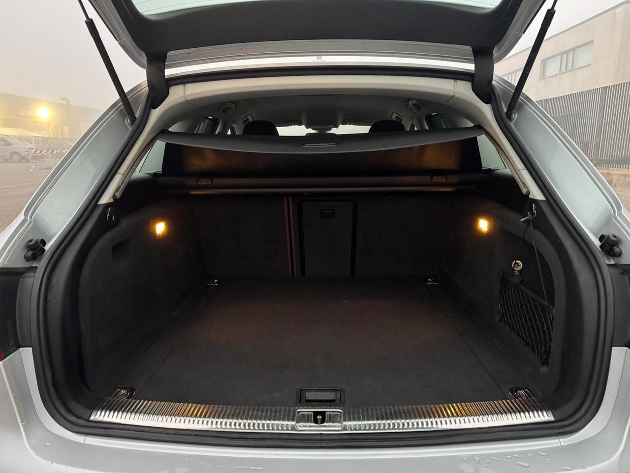 Audi A4 Avant 2.0 TDI Advanced. Cambio automatico