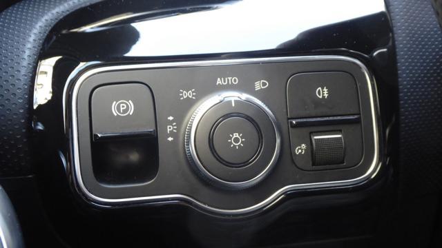 MERCEDES-BENZ A 180 d Automatic AMG