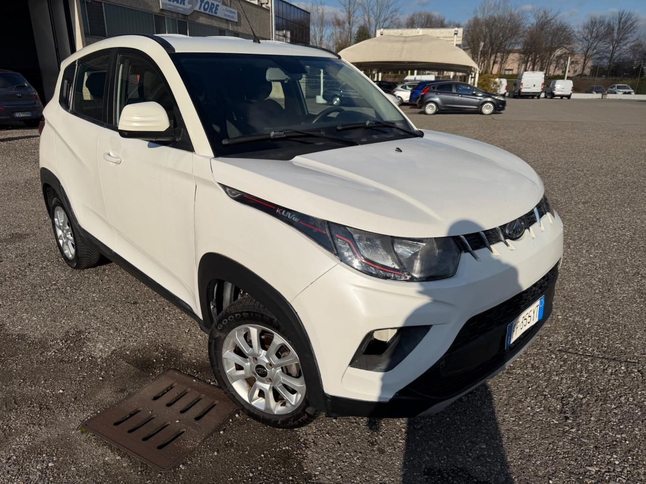 Mahindra KUV100 1.2 VVT K6+