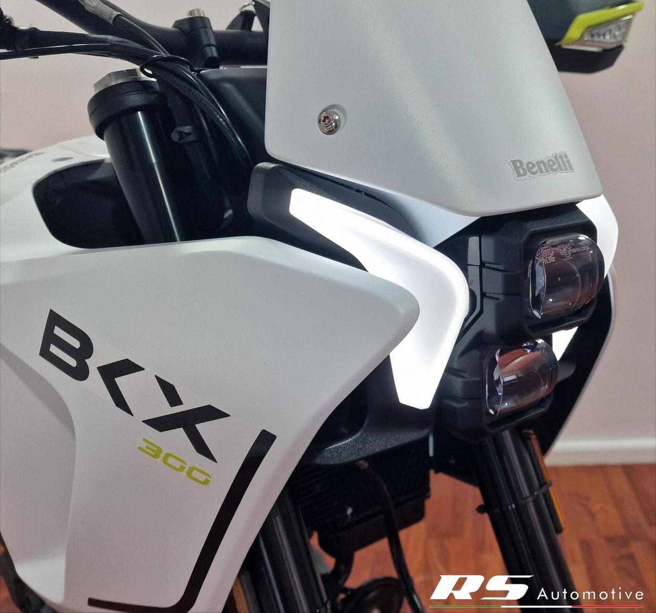 BENELLI BKX 300