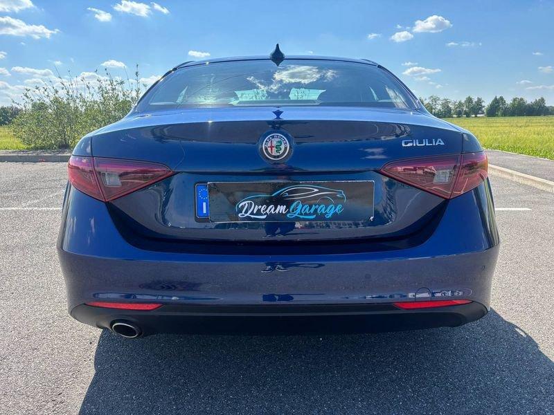 Alfa Romeo Giulia 2.2 Diesel 150CV