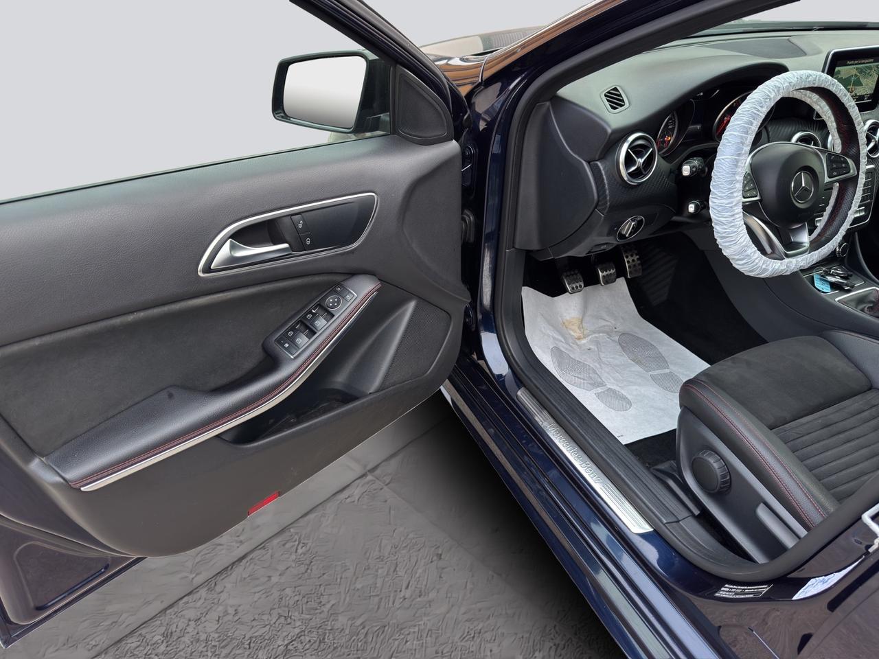 MERCEDES-BENZ A 180 d PREMIUM /TETTO - MY17