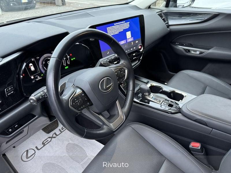 Lexus NX Hybrid Premium+ 4WD
