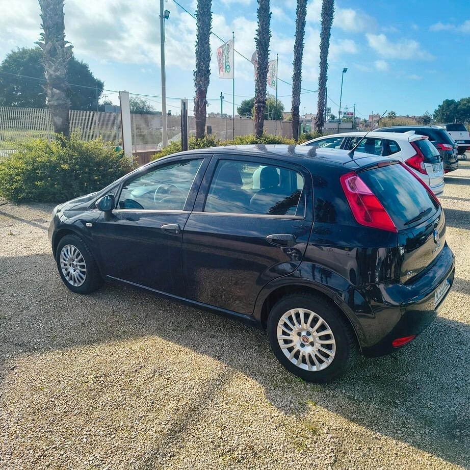 Fiat Punto 1.3 MJT II 75 CV 5 porte Street