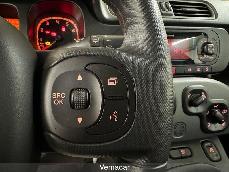 FIAT Panda Panda 1.0 S&S Hybrid City Life 5POSTI - R SCORTA-SOLO KM 26200! PRONTA CONSEGNA !