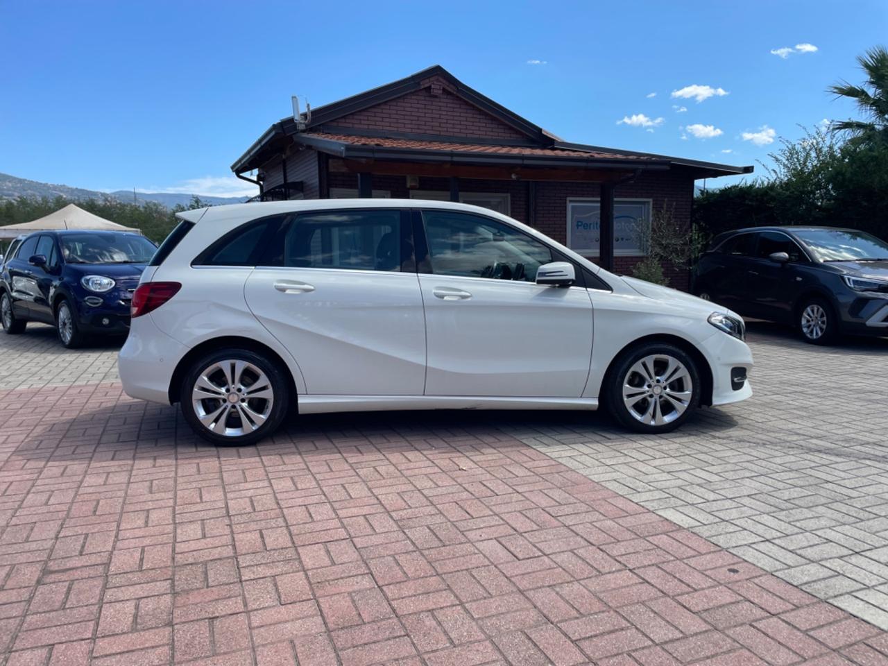 Mercedes-benz B 180 d Automatic Executive