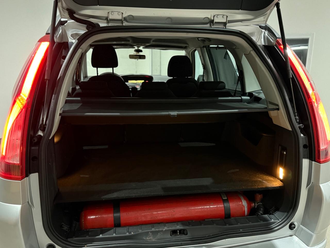 Citroen C4 Picasso VTI cv120/kw88 Per Neopatentati