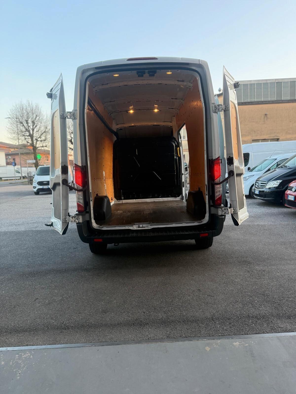 Furgone FORD Transit 330 2.0TDCi Eco Blue Trend Passo medio, Tetto alto