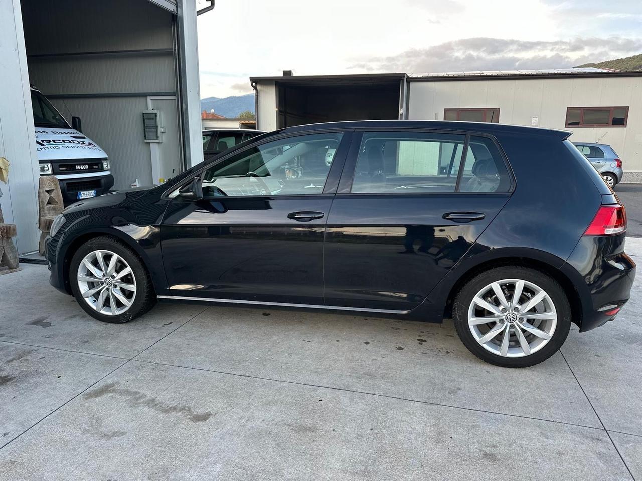 Volkswagen Golf 1.6 TDI DSG 5p. Highline BlueMotion Technology