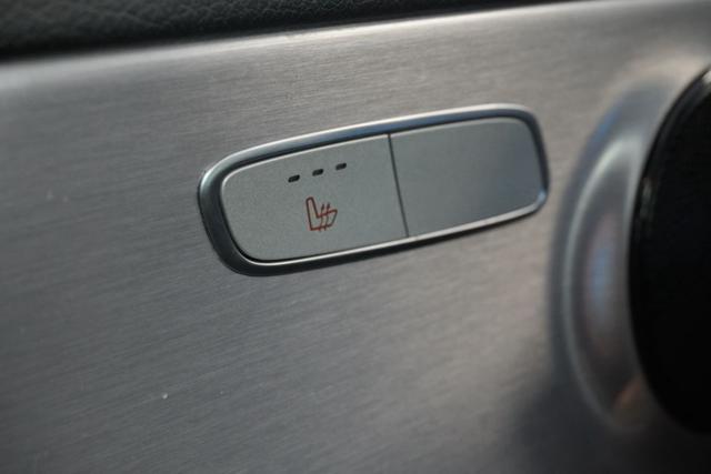 MERCEDES-BENZ C 200 Auto EQ-Boost Coupé Premium Plus