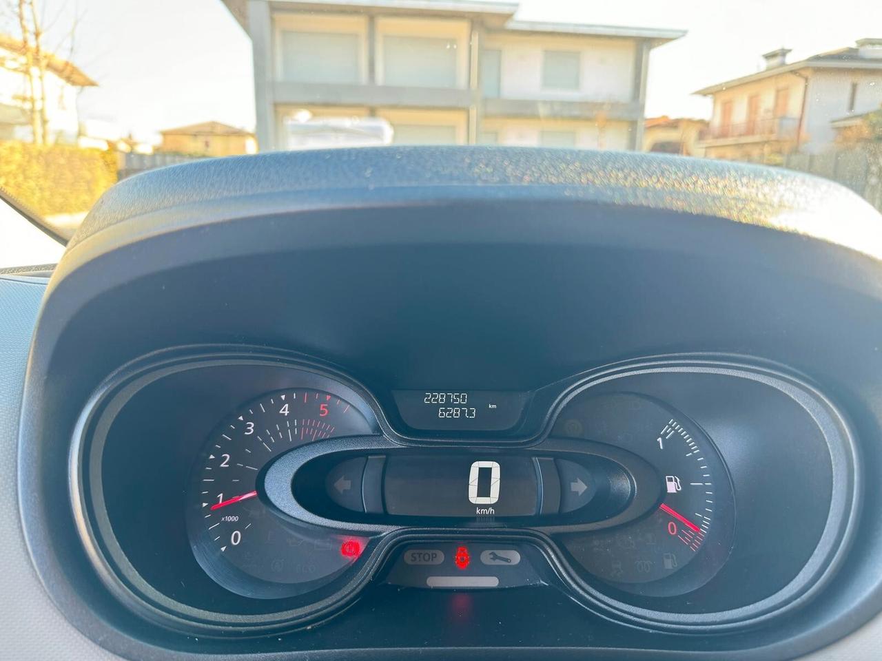 Renault Trafic T29 1.6 DCI 125CV SeS ICE 6 posti N1-WEBASTO