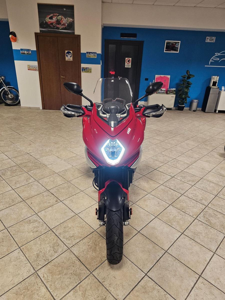 MV AGUSTA TURISMO VELOCE LUSSO CON VALIGE+ACCESSORI
