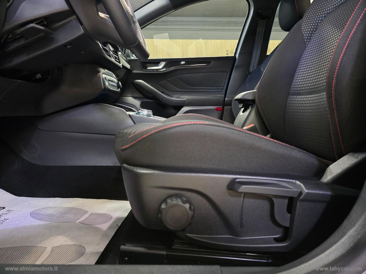 FORD Focus 1.5 EcoBlue 115CV aut. 5p. ST-Line