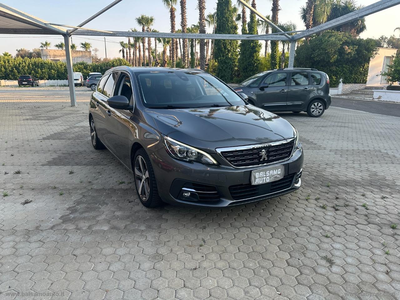 PEUGEOT 308 BlueHDi 130 S&S EAT8 SW Allure