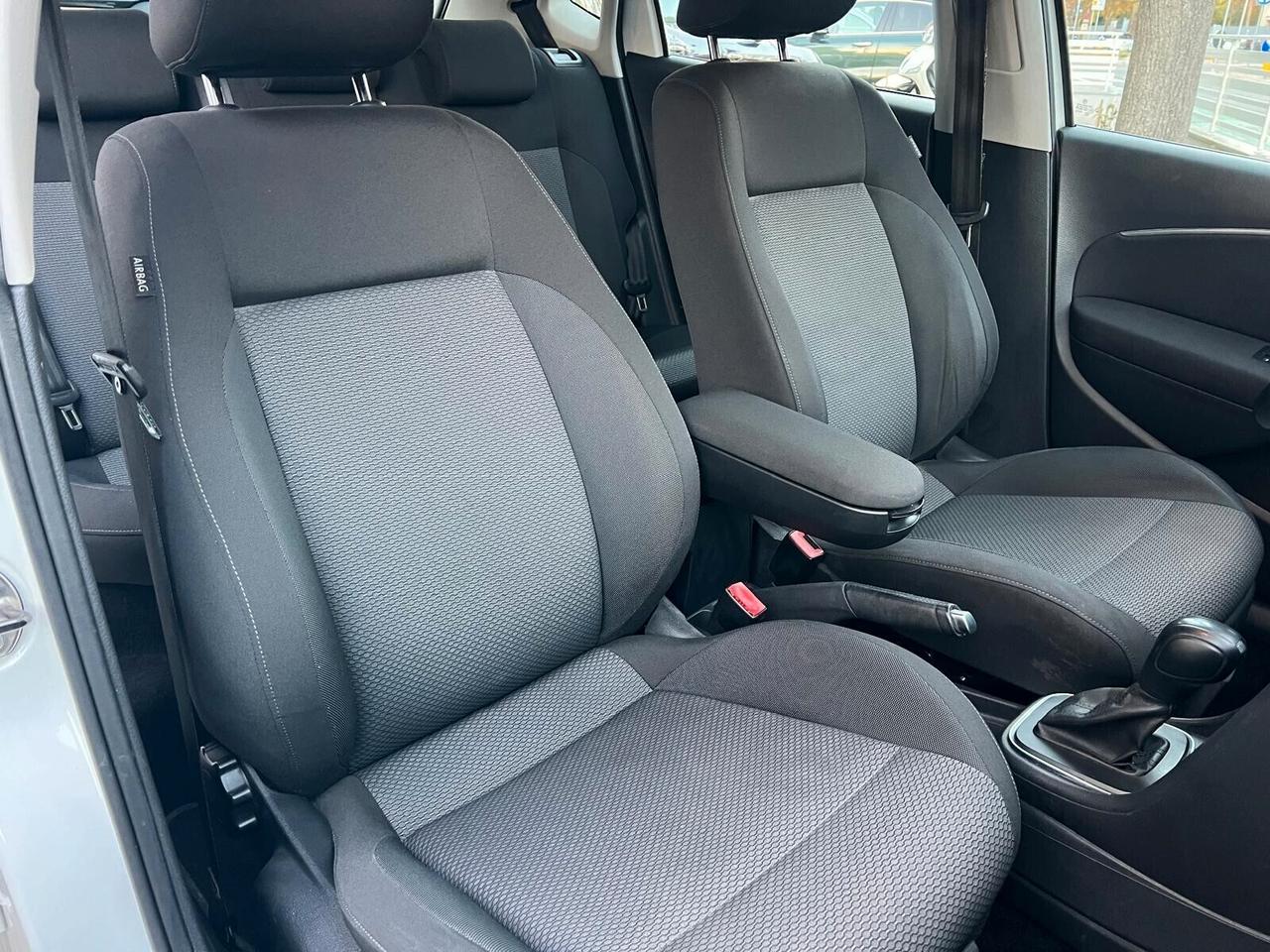 VW POLO 1.4 TDI 90cv DSG 5p BlueMotion TECH NEOPAT