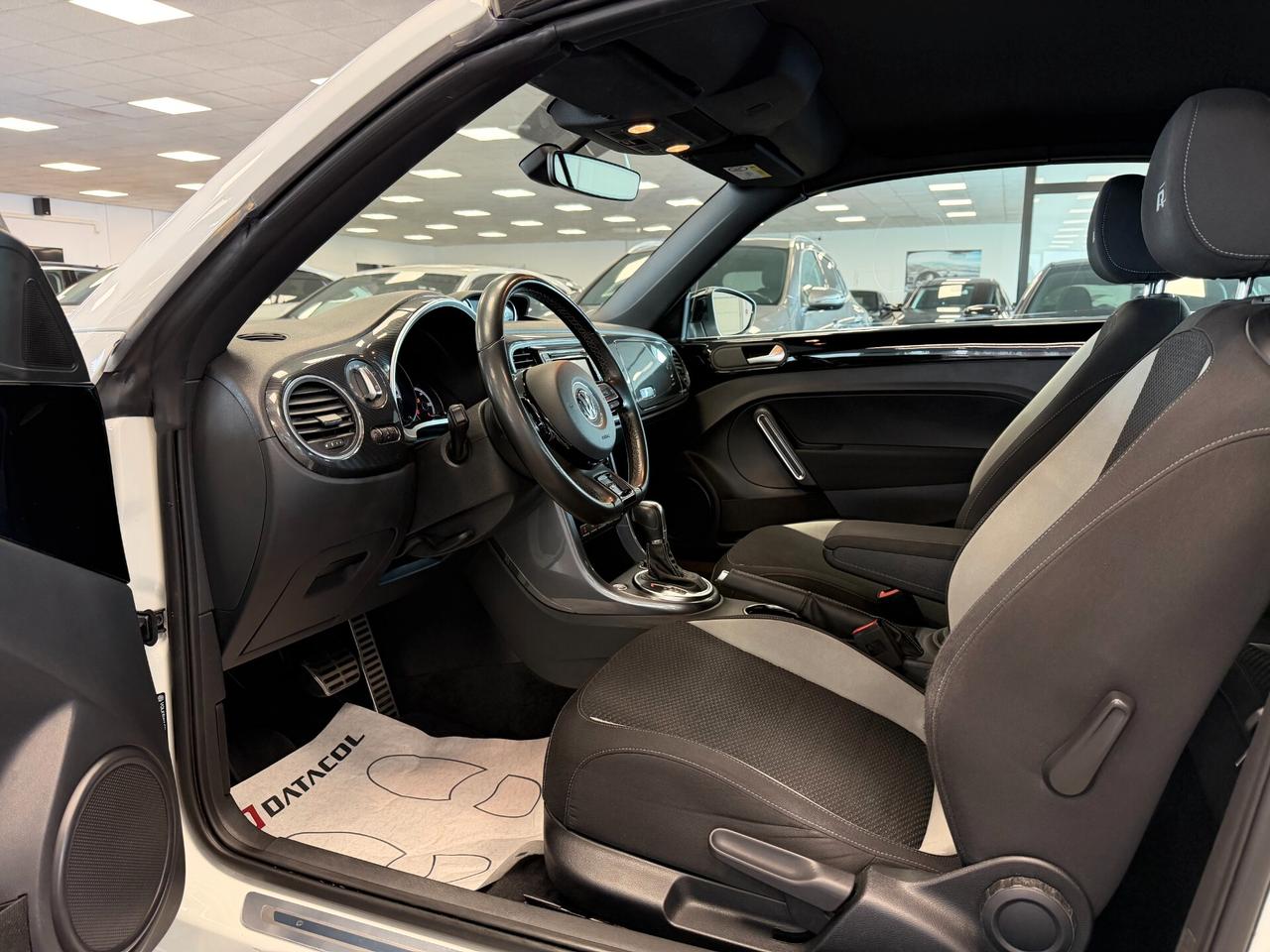 Volkswagen Maggiolino Cabrio 1.4 TSI DSG R Line BlueMotion Technology