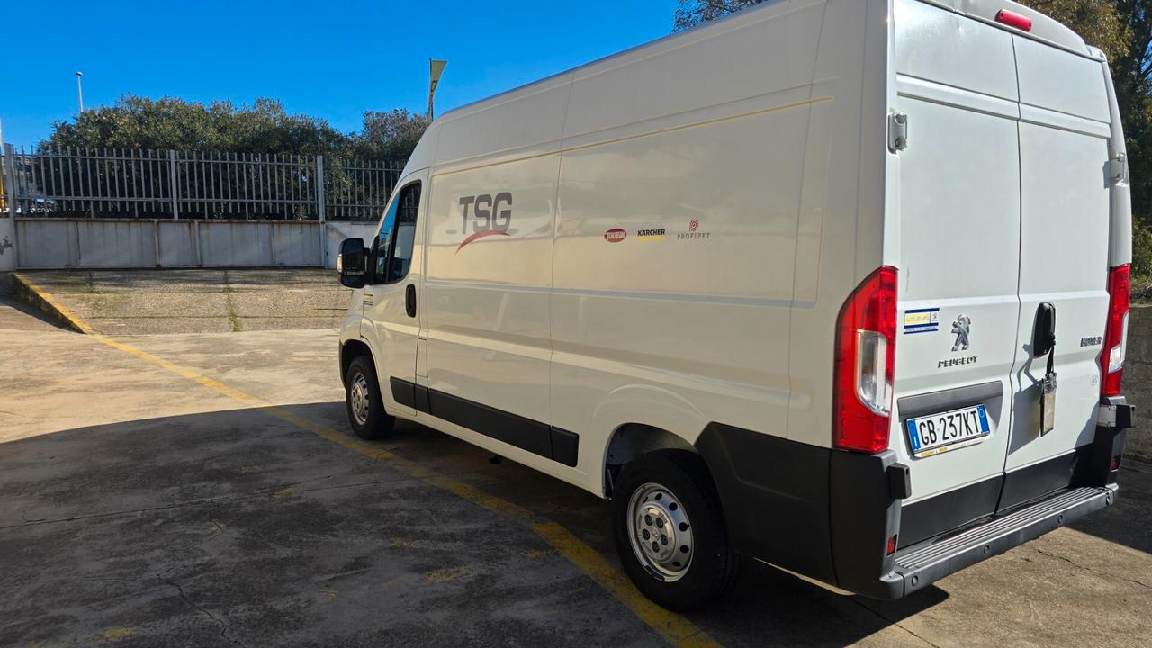 Peugeot boxer 2,2 diesel 140 cv