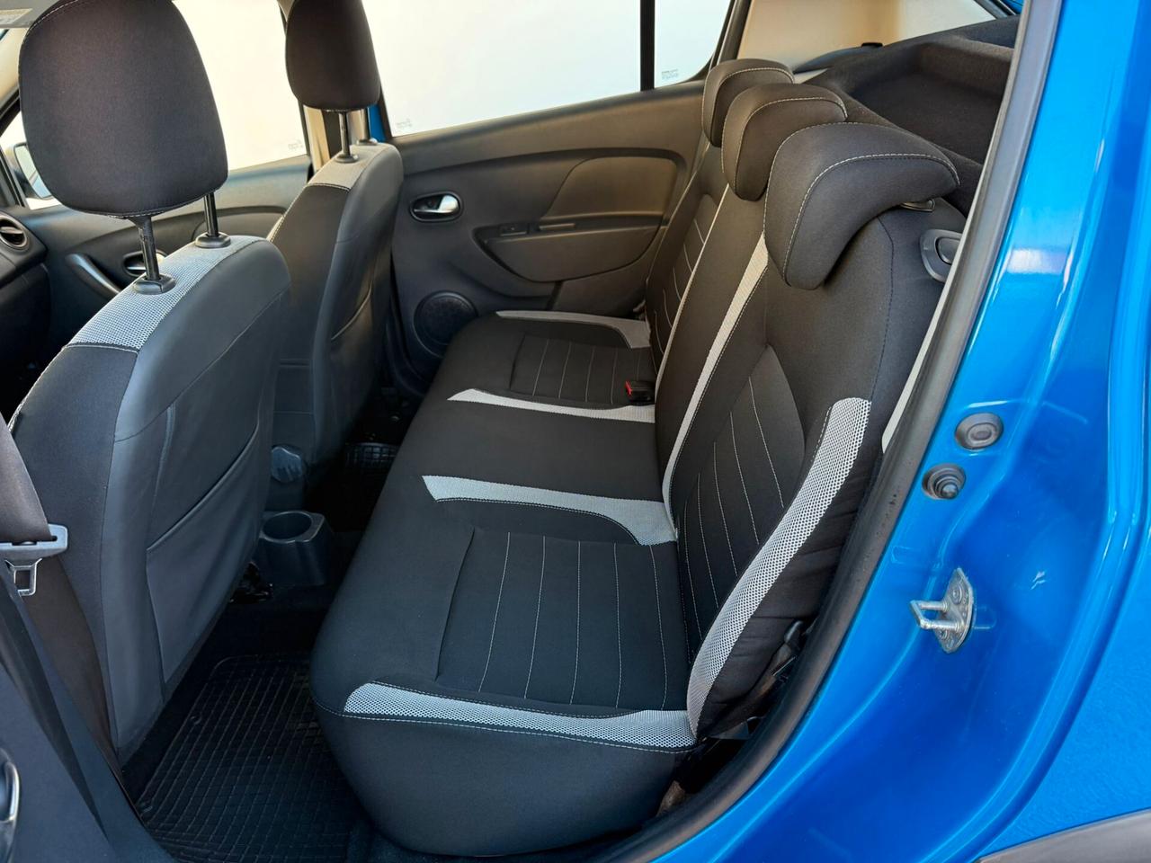 Dacia Sandero Stepway 1.5 Blue dCi 95 CV Comfort