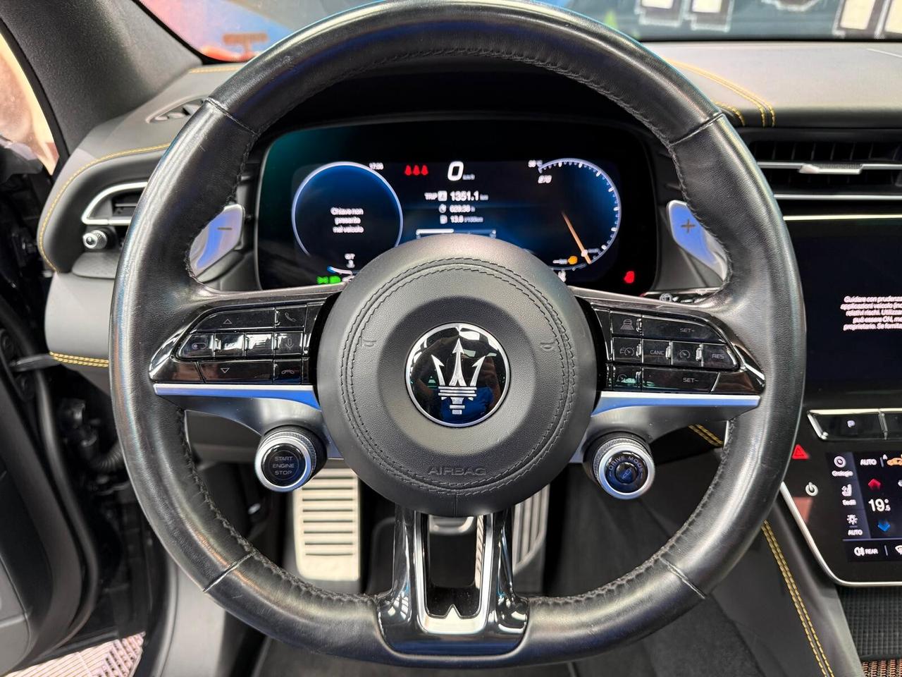 Maserati Grecale MHEV 330 CV AWD Modena (925)