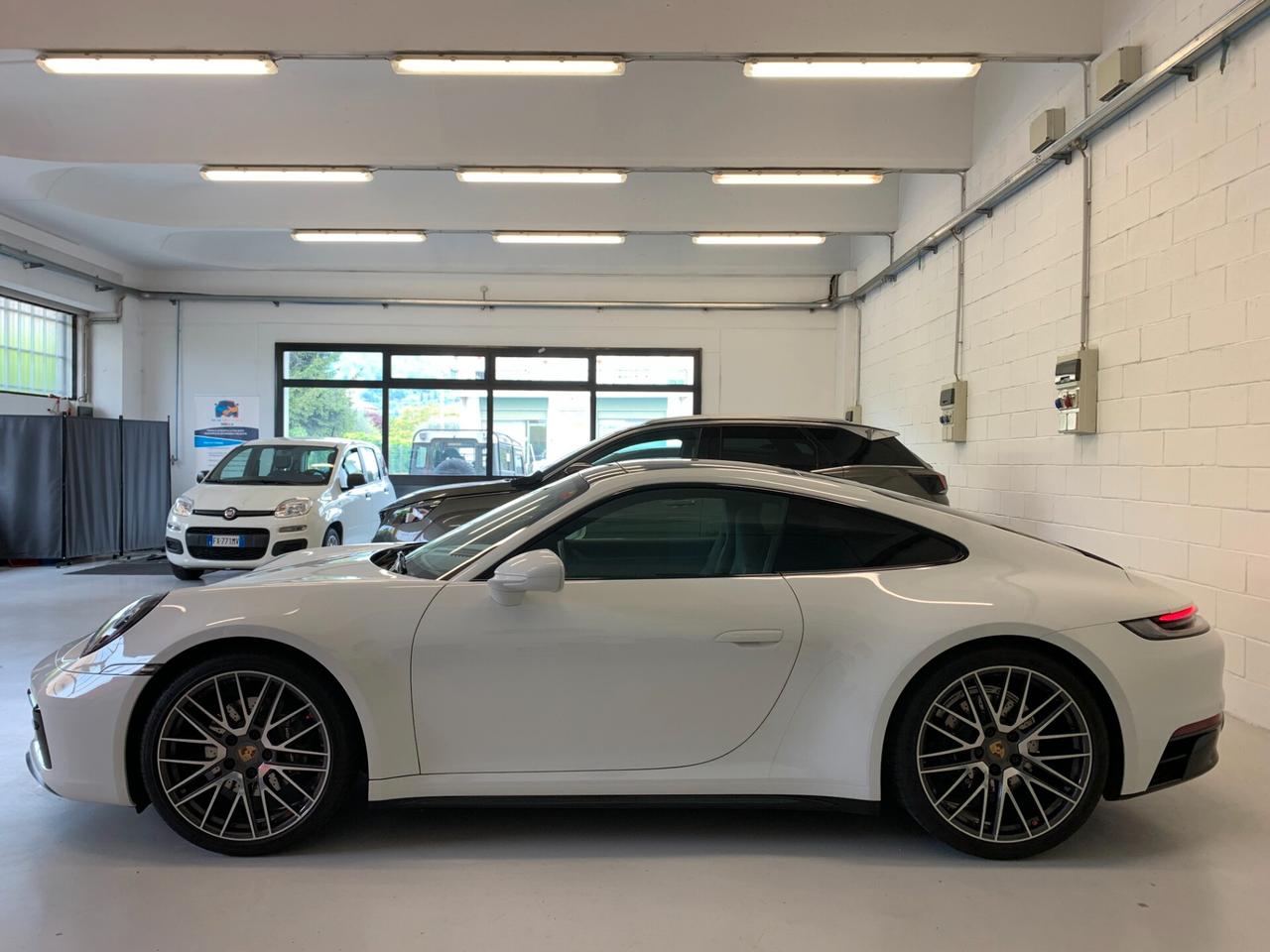 Porsche 911 VIII Carrera 992 Coupe 3.0 auto