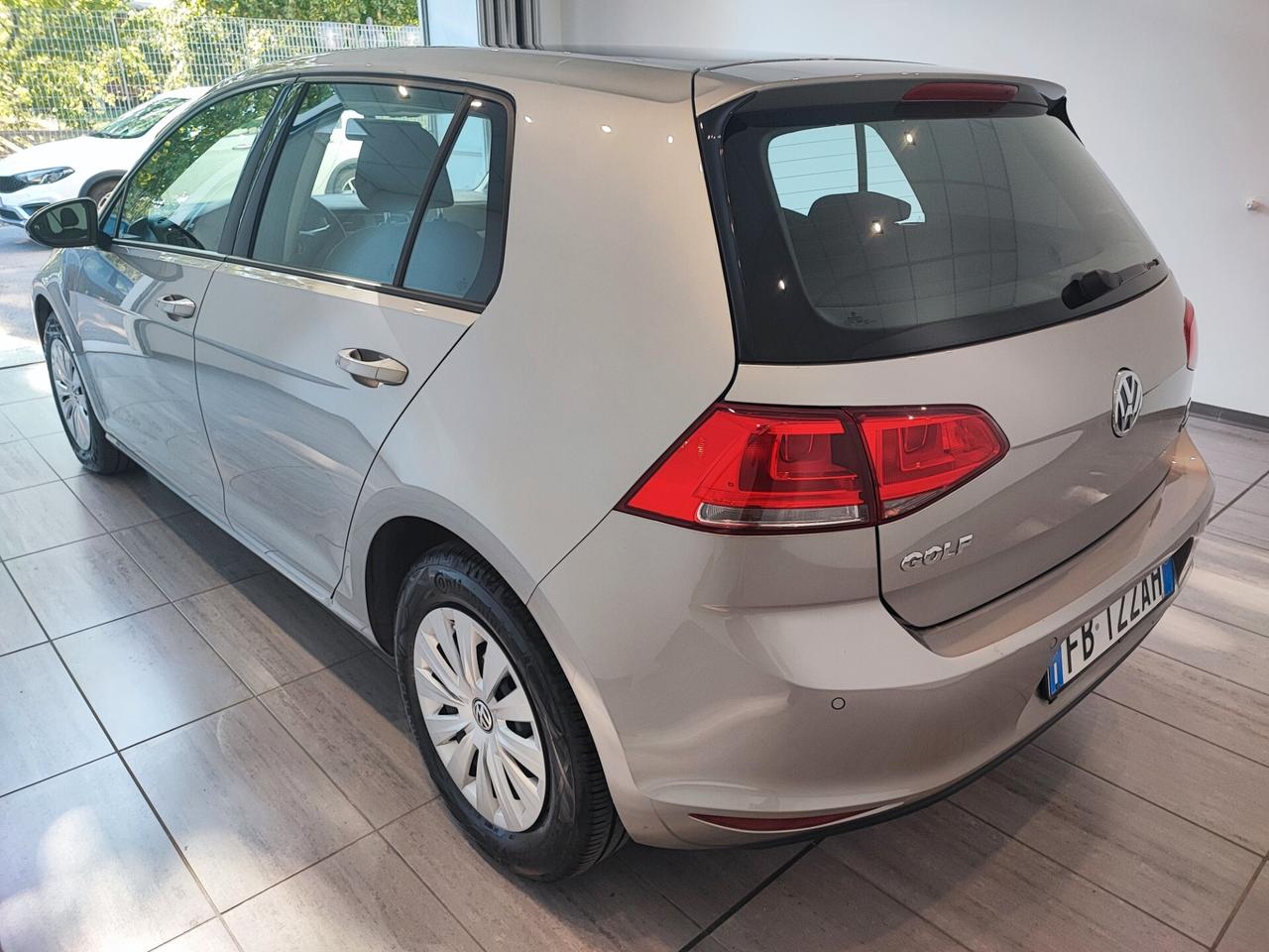 Volkswagen Golf 1.6 TDI 5p. Trendline BlueMotion Technology