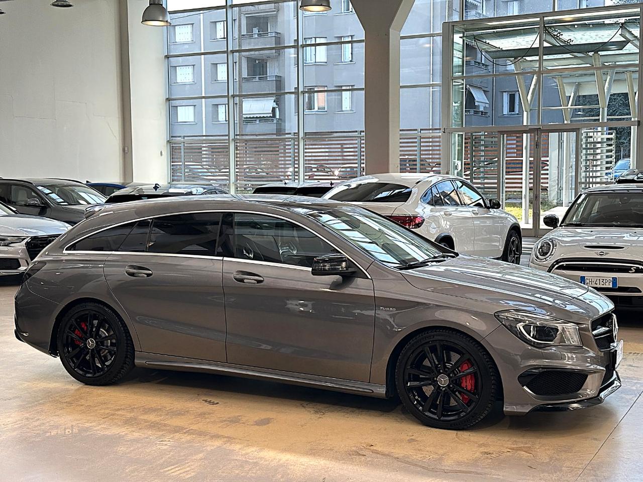 Mercedes CLA 45 AMG Shooting Brake SW 4matic - Sedili AMG Performance - Telecamera