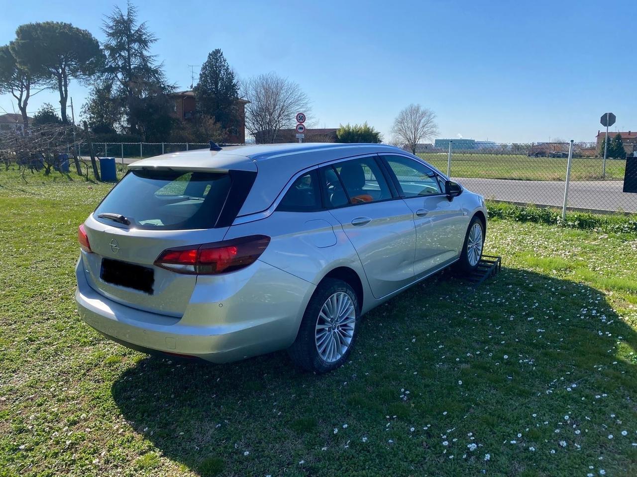 Opel Astra 1.6 CDTi 110CV Start&Stop Sports Tourer Innovation