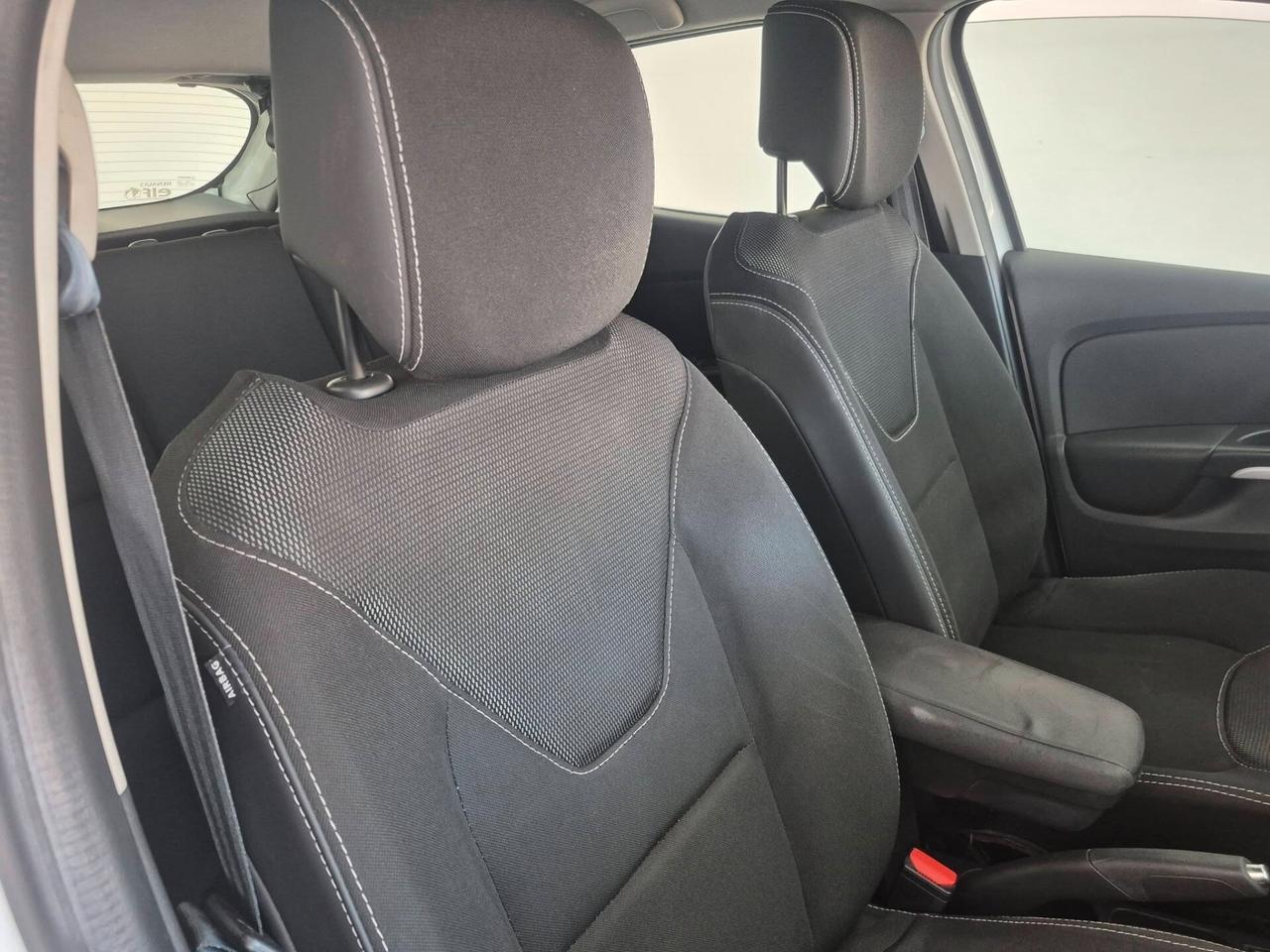 Renault Clio dCi 8V 75 CV Start&Stop 5 porte Energy Duel