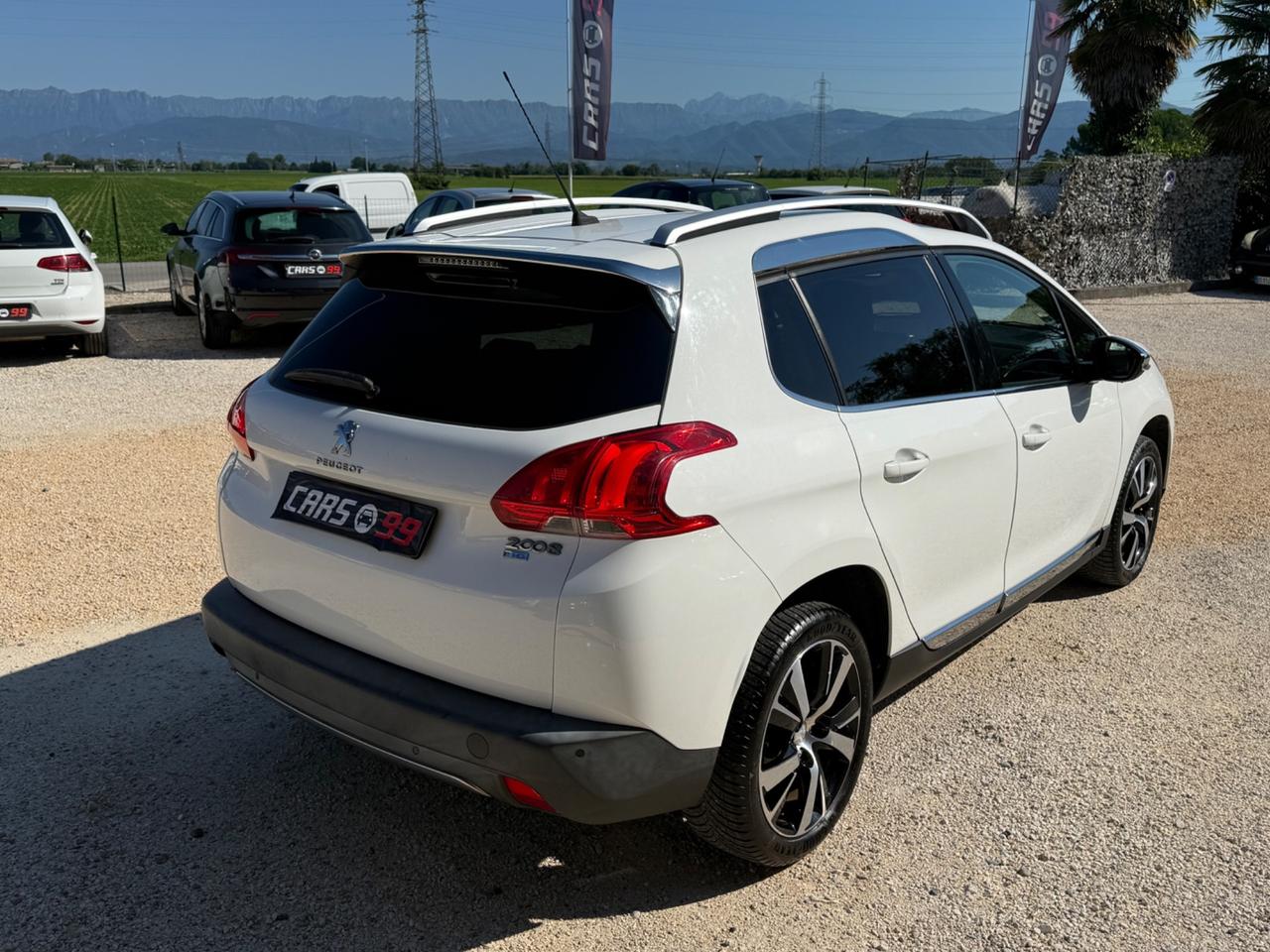 Peugeot 2008 1.6 e-HDi 92 CV Stop&Start Urban Cross