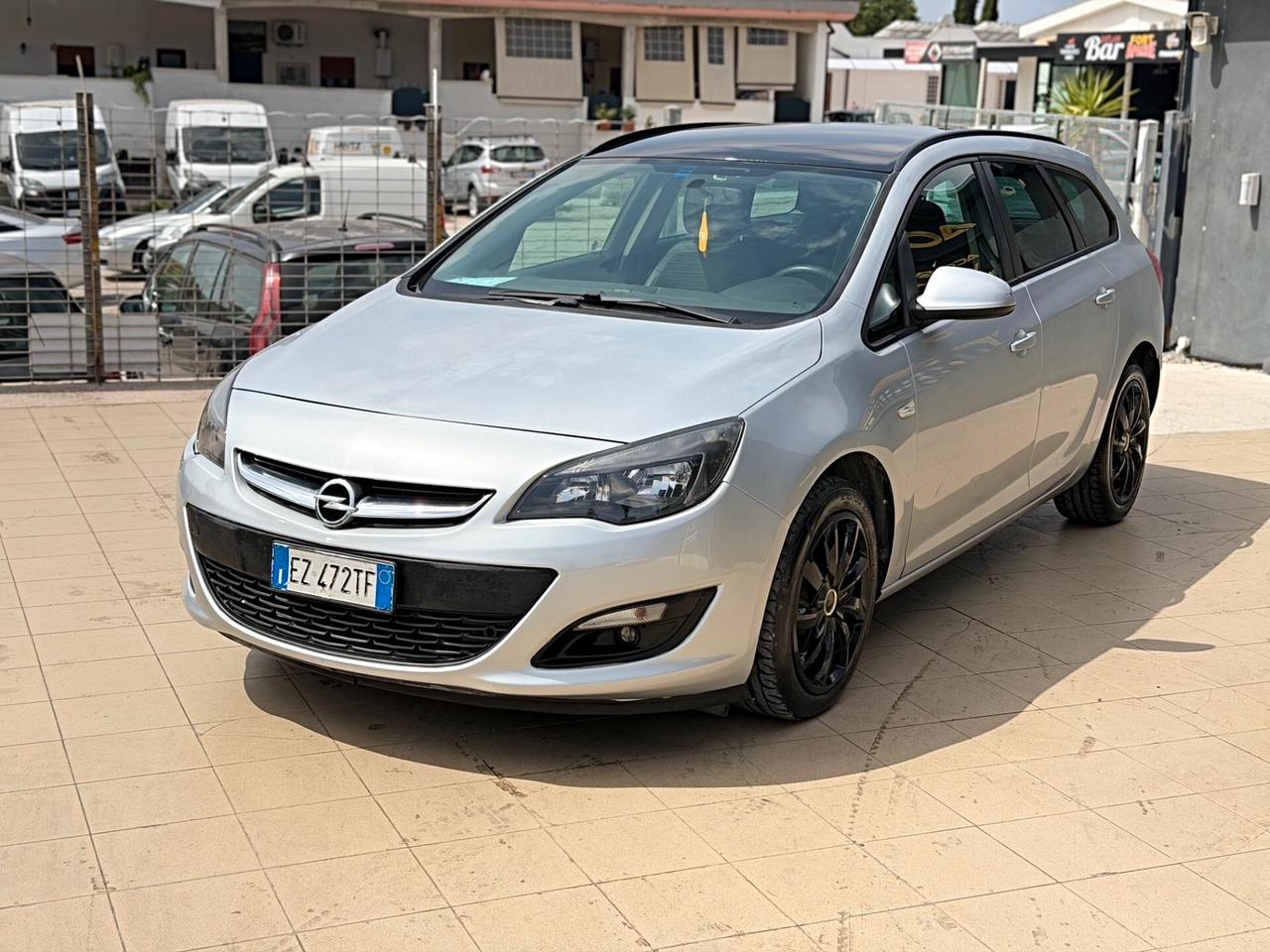 Opel Astra 1.4 Turbo 140CV Sports Tourer GPL Tech Elective