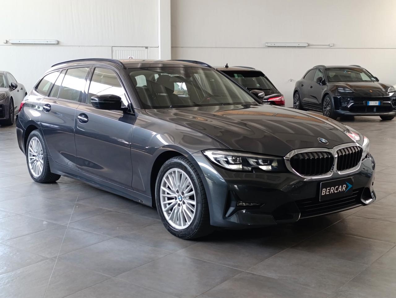 BMW 320 d Touring mhev 48V xdrive Sport auto