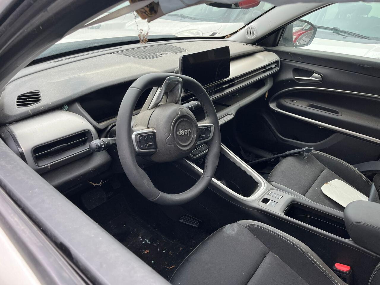 Jeep Avenger 1.2 Turbo 100 CV MHEV Summit