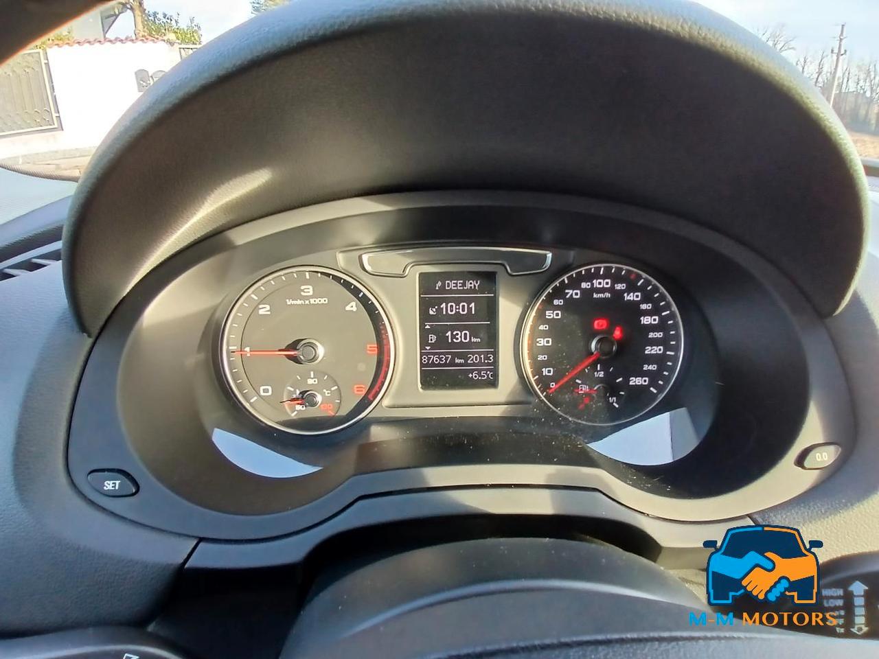 Audi Q3 2.0 tdi Business 120cv