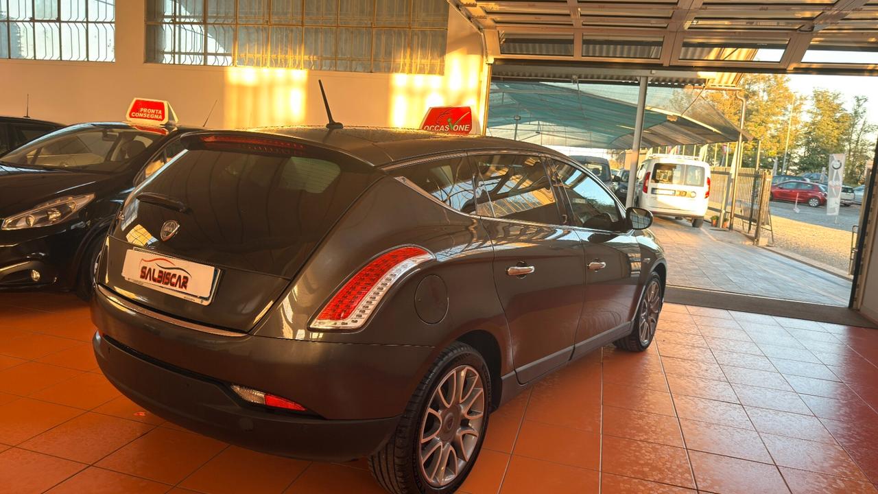 Lancia Delta 2.0 MJT DPF Gold