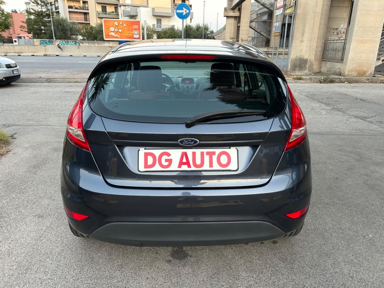 Ford Fiesta Titanium 1.4 TDCi 68 CV 2009