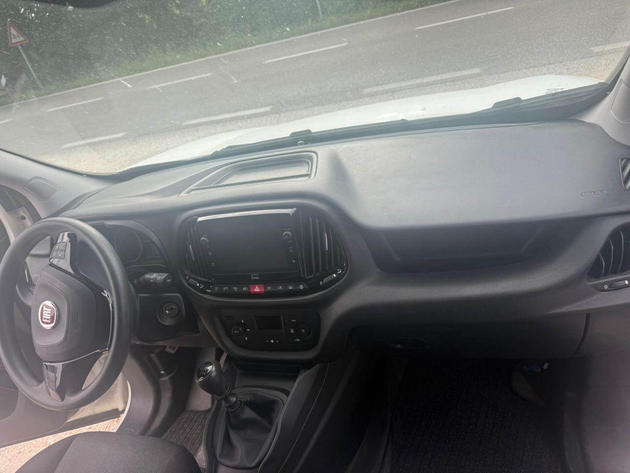 FIAT DOBLÒ CARGO / 2022/ 4P / VETT. FURGONATA LOUNGE 1.6 MJET 105CV E6D-F SeS