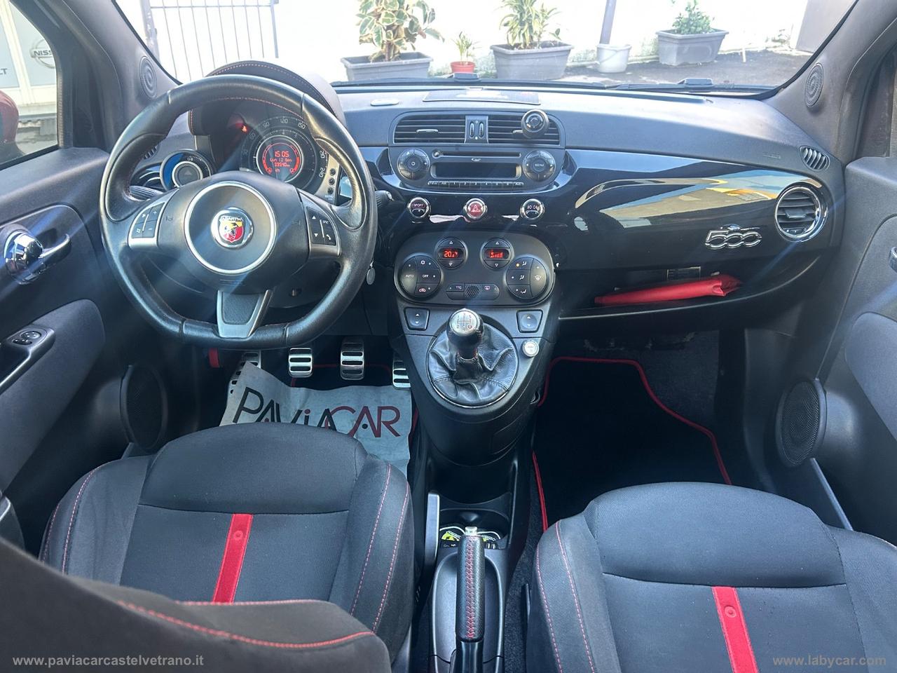 ABARTH 500 1.4 Turbo T-Jet Custom